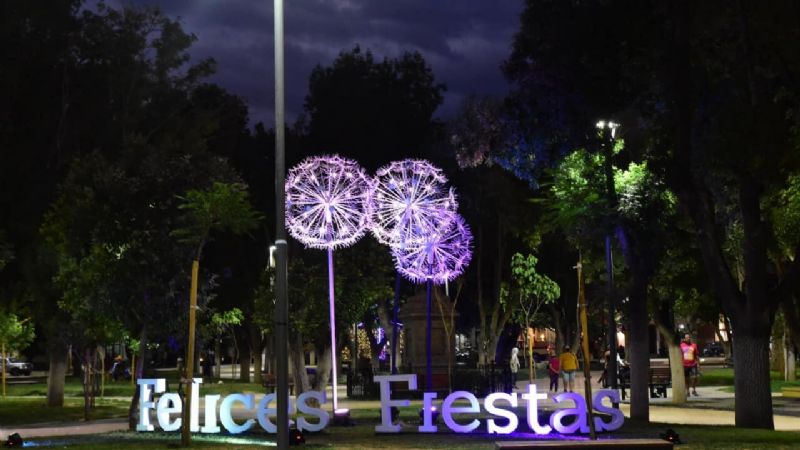 El principal paseo público de Santa María con espíritu navideño