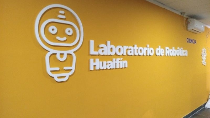 Se pone en marcha un Laboratorio de Robótica de Hualfín
