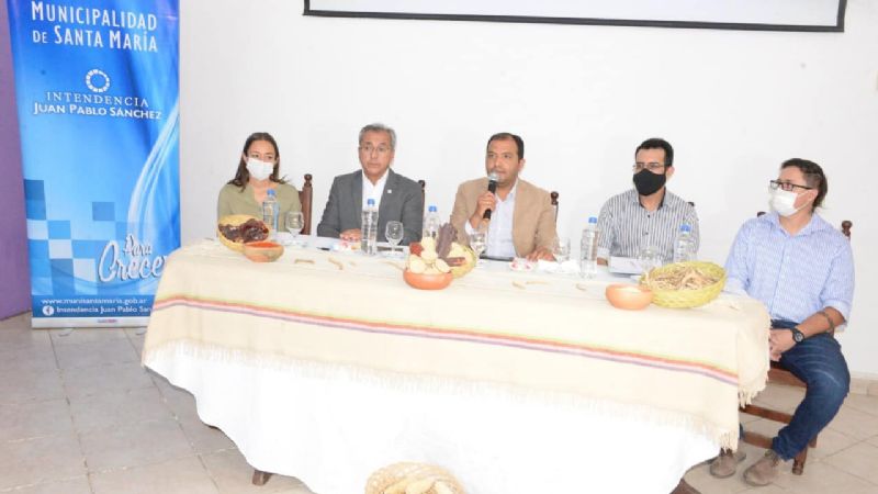 Presentaron la cartelera del Festival “La Reina del Yokavil”