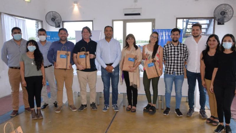 Capacitación para el cuidado de adultos mayores en Santa María