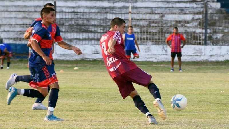 Tesorieri fue goleado 0-3 abriendo la 2da. Ronda del TRFA