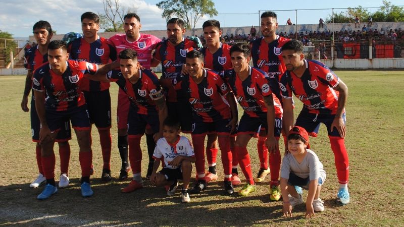 San Lorenzo visita a Junior y Social Bañado con U. Santiago
