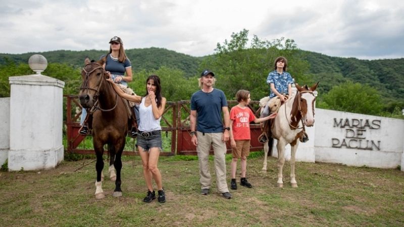 Arana y su familia filman nuevo spot promocional de Catamarca