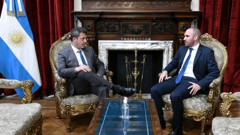 Las provincias pierden 180.000 millones de pesos por la caída del Presupuesto