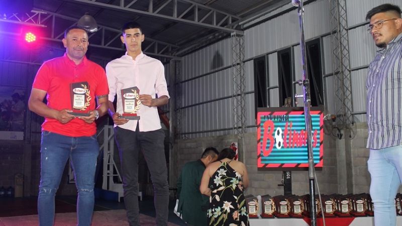 Reconocimiento de Botineros al deporte catamarqueño