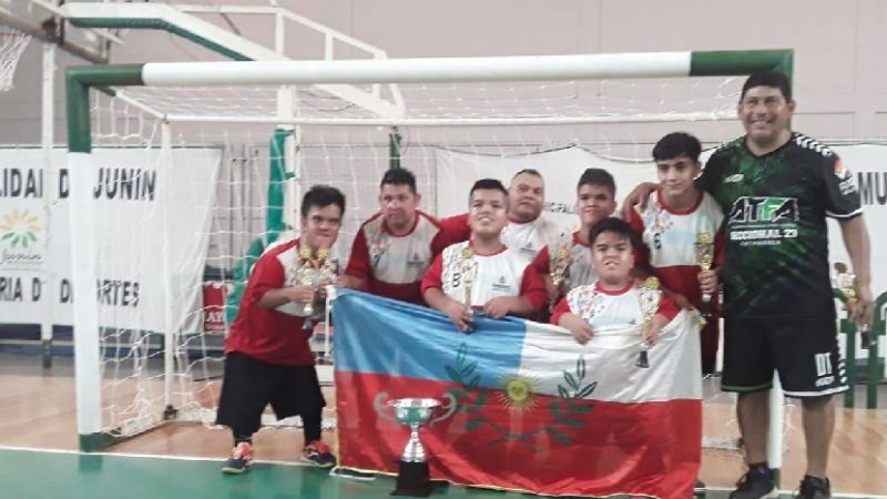 Catamarqueños campeones argentinos de talla baja