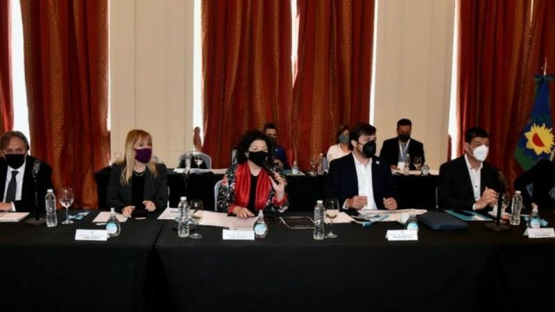 Provincias podrán adelantar y ampliar el Pase Sanitario