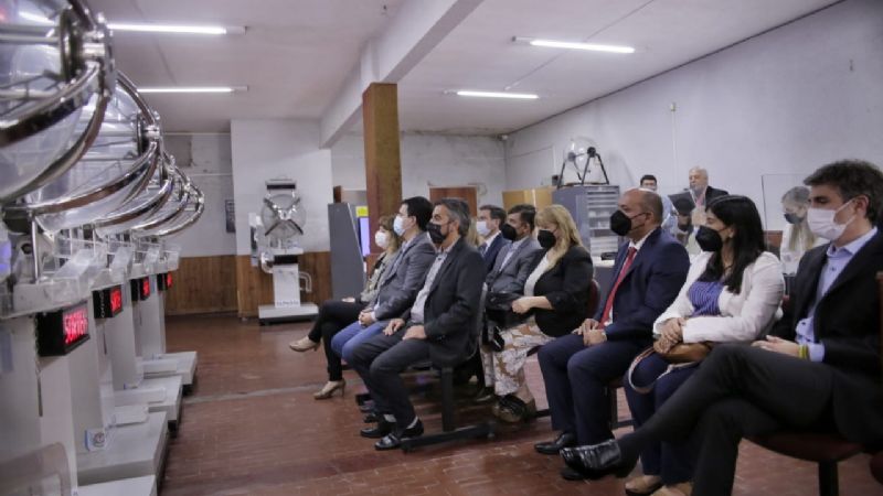 Se realizó el primer sorteo de ciudadanos que se convertirán en jurados