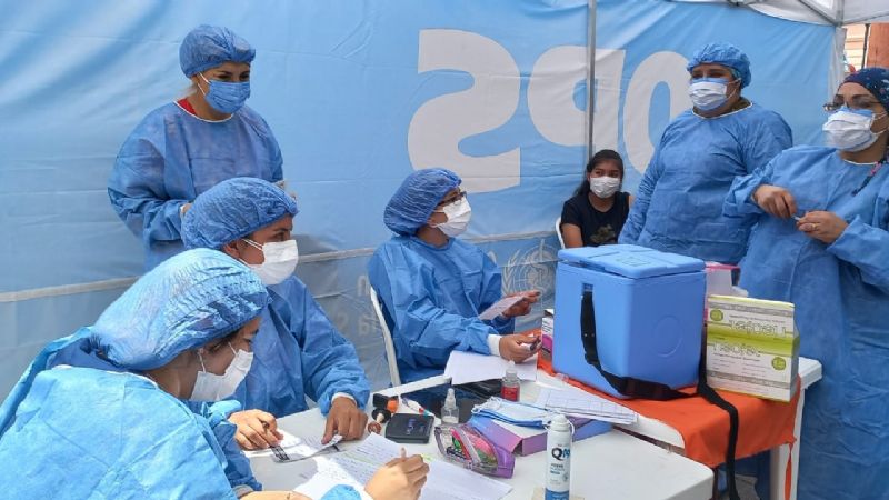 Gran concurrencia al Nodo Móvil de Vacunación