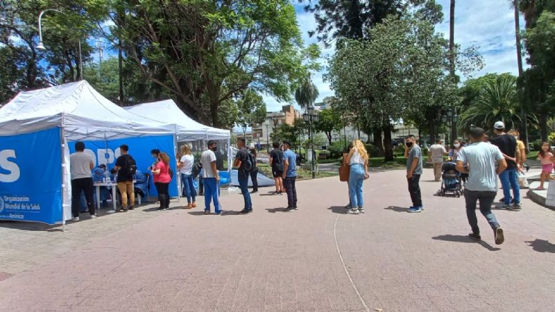 Gran concurrencia al Nodo Móvil de Vacunación