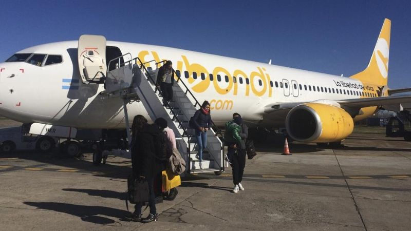 El Gobierno vuelve a implementar tarifas mínimas en los vuelos de cabotaje