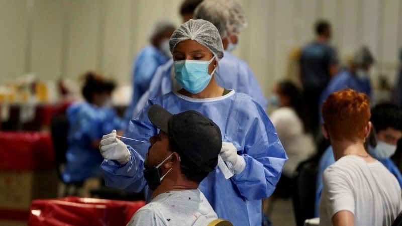 Siguen subiendo los casos de coronavirus: confirman 20.263 nuevos contagios