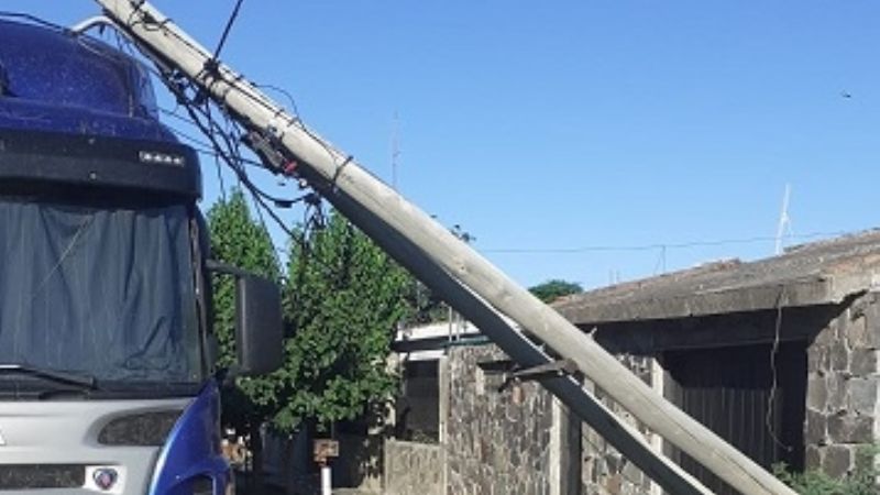 Maniobra de camión afectó el servicio en el Norte de la Capital