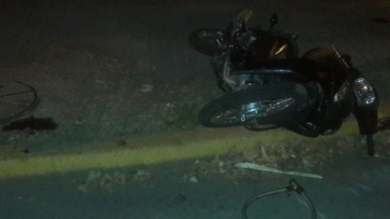 Motociclista perdió la vida tras una violenta caída