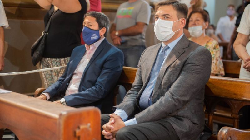 Homenaje de legislativos a la Virgen del Valle