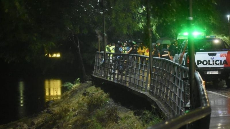 Desorden con cuchillos y sustancias prohibidas en El Jumeal
