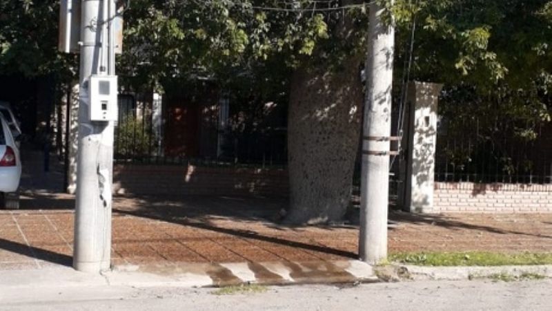 Transformador con pérdida de aceite