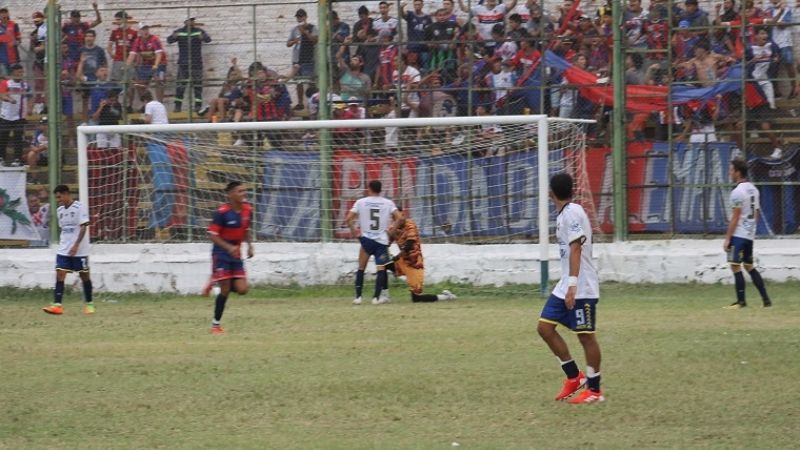 Tesorieri líder, Policial afuera y La Banda se ilusiona