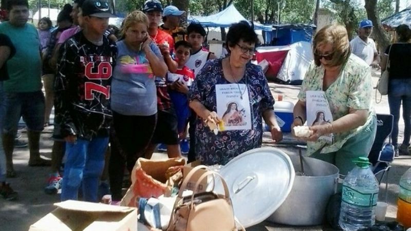 Servicio de comida para peregrinos
