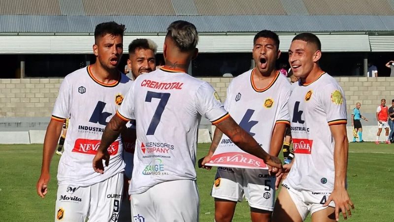 Colegiales y Sacachispas buscarán la Primera Nacional