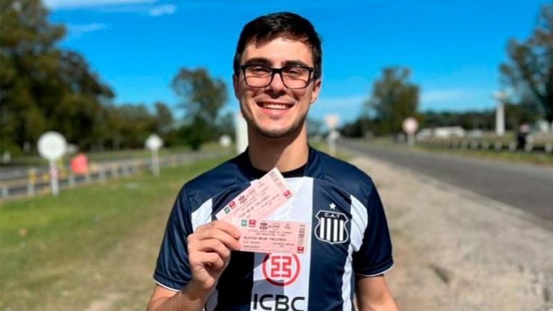 Un fanático de Talleres vino desde Londres para ver la final