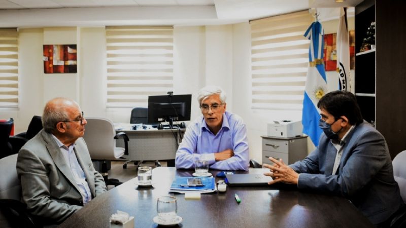 Trabajan para la implementación de la carrera de Medicina en Catamarca