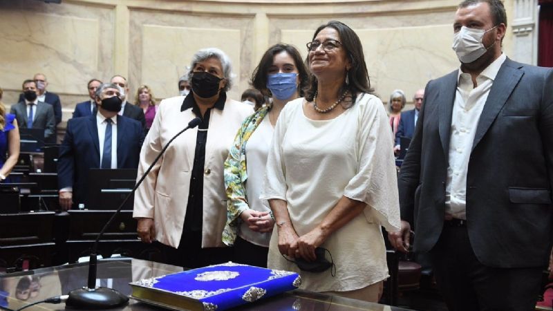 Corpacci, Andrada y Fama asumieron como senadores