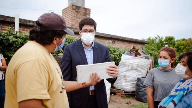 Entregaron materiales de trabajo a la cooperativa “Vos hacés la diferencia”