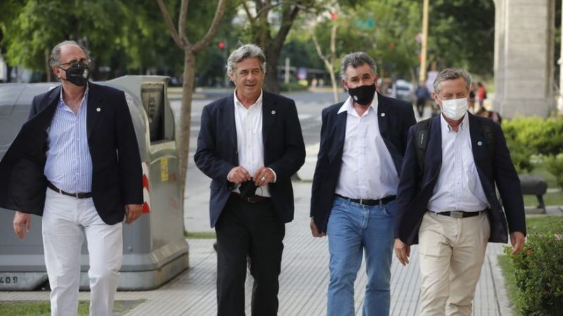 Se flexibiliza el cepo a la carne y dan créditos por 100.000 millones de pesos