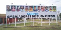 EL ORGULLOSO CARTEL de acceso a Murphy, que da la bienvenida a sus visitantes.