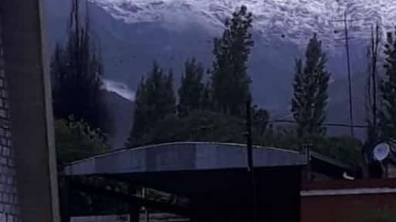 Los cerros de Pomán amanecieron nevados