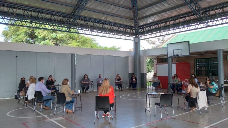 Escuelas municipales se preparan para la presencialidad