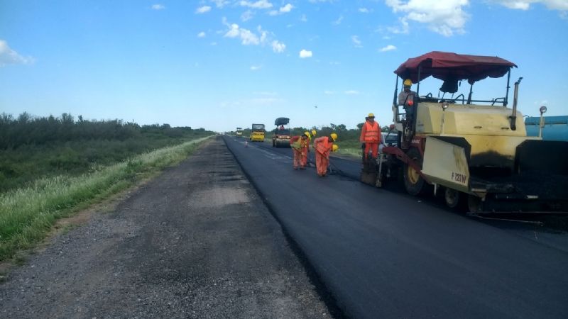Avanza a buen ritmo la repavimentación de Ruta Nacional 60