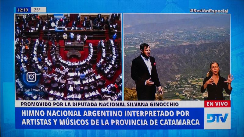 Catamarca se lució con el Himno cantado en la Cuesta El Portezuelo