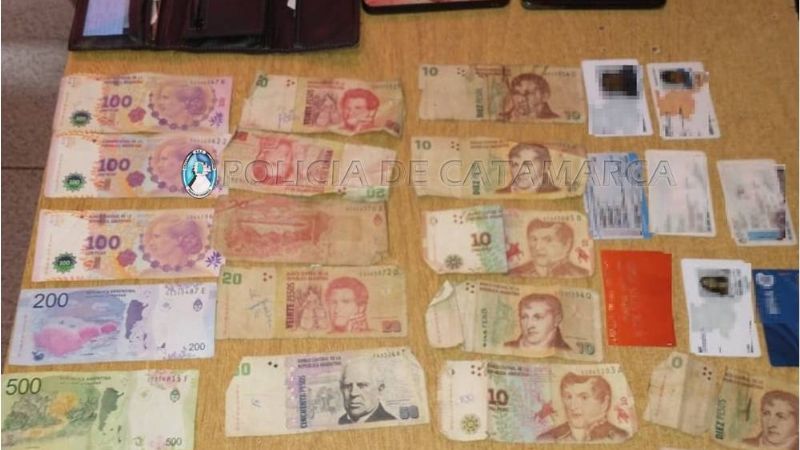 Vecinos atraparon a un arrebatador y recuperaron lo robado