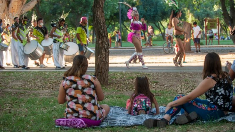 Un carnaval itinerante por las plazas y las calles de la ciudad