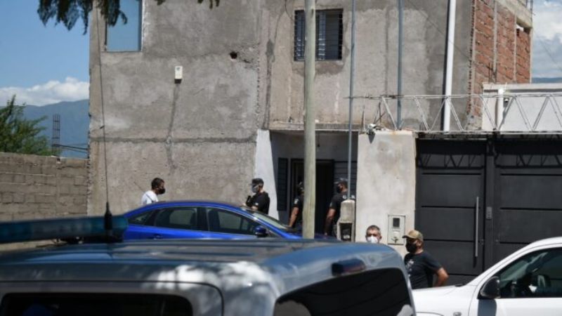 Después de estar hospitalizada, asegura que su pareja y su cuñado son inocentes