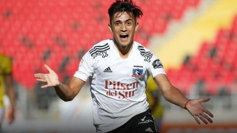 Colo-Colo salvó la categoría con gol de un pibe argentino