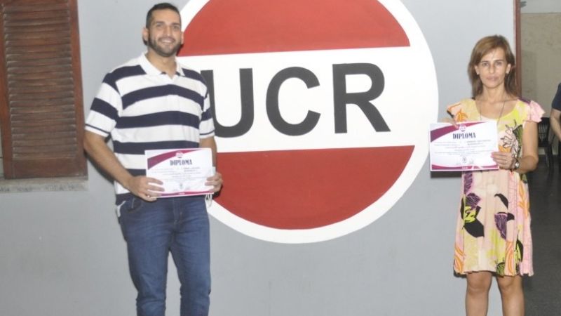 Asunción de autoridades en la UCR de FME y pedido de unidad