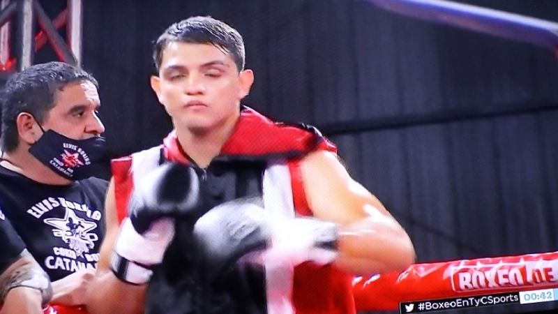 Gran triunfo de Corzo, al que solo le faltó el KO