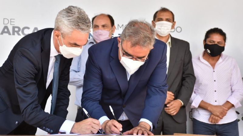 El ministro Meoni y Jalil firmaron importantes convenios