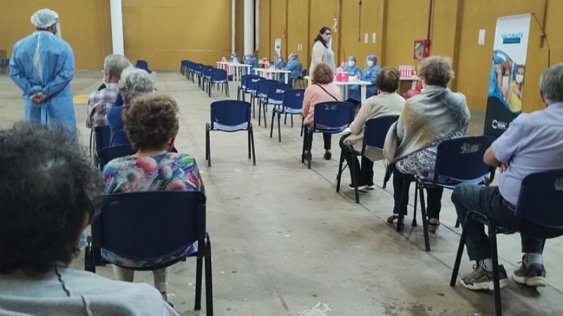 ¿Cómo continúa la vacunación?