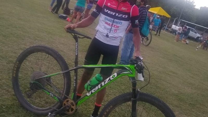 El riojano Pugliese y la jujeña Apaza en el MTB de La Puerta