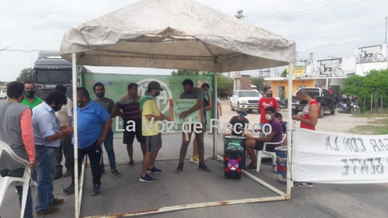 ATE Recreo se movilizó con un corte en la ruta 157