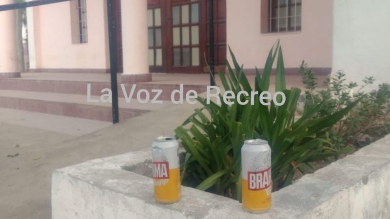 Indignación: defecaron en el atrio de la capilla San Cayetano