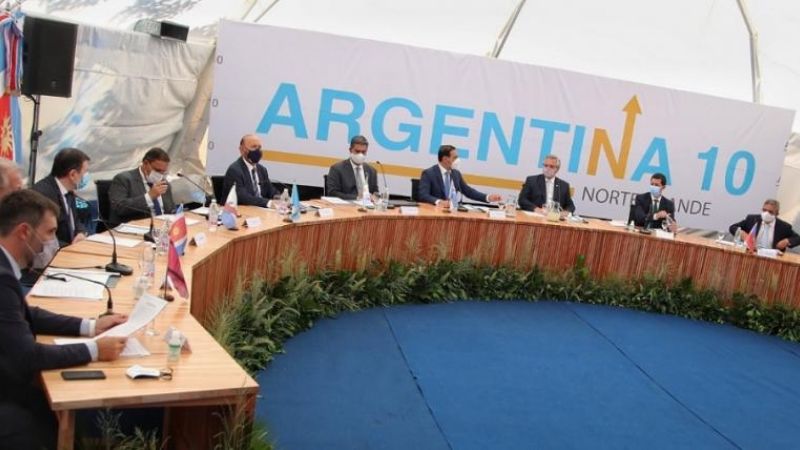 Alberto se comprometió a dar respuestas a gobernadores del NEA-NOA