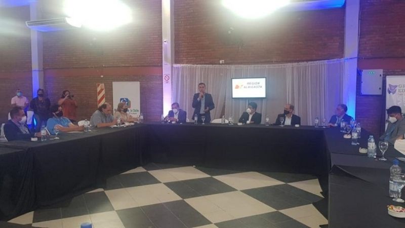 Reunión por la reactivación de la Región de Albigasta