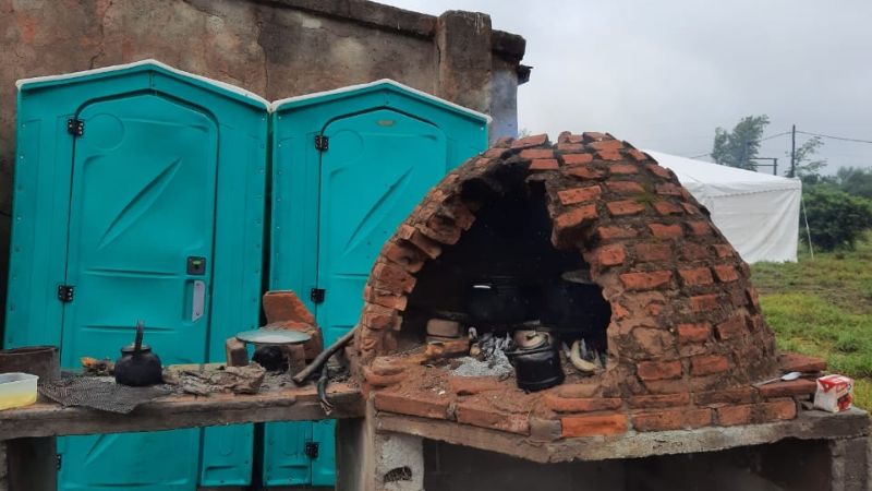 Explotación: trabajadores dormían en carpas y sin protocolos