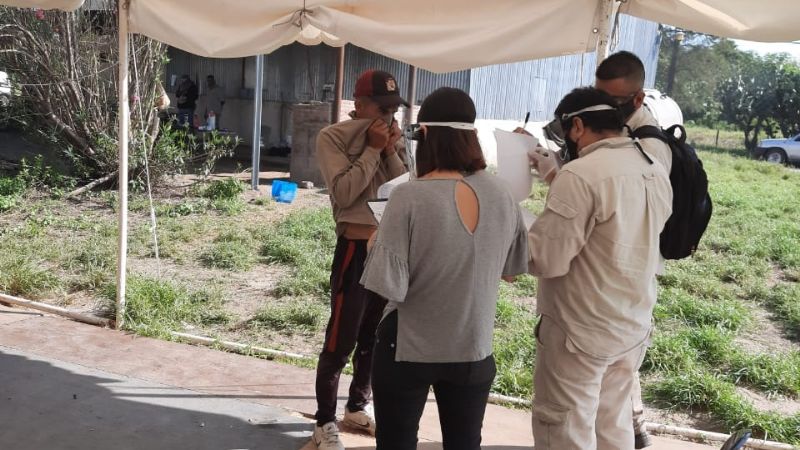 Explotación: trabajadores dormían en carpas y sin protocolos