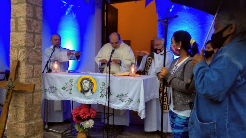 Bajo la lluvia, honraron a la Virgen de la Candelaria